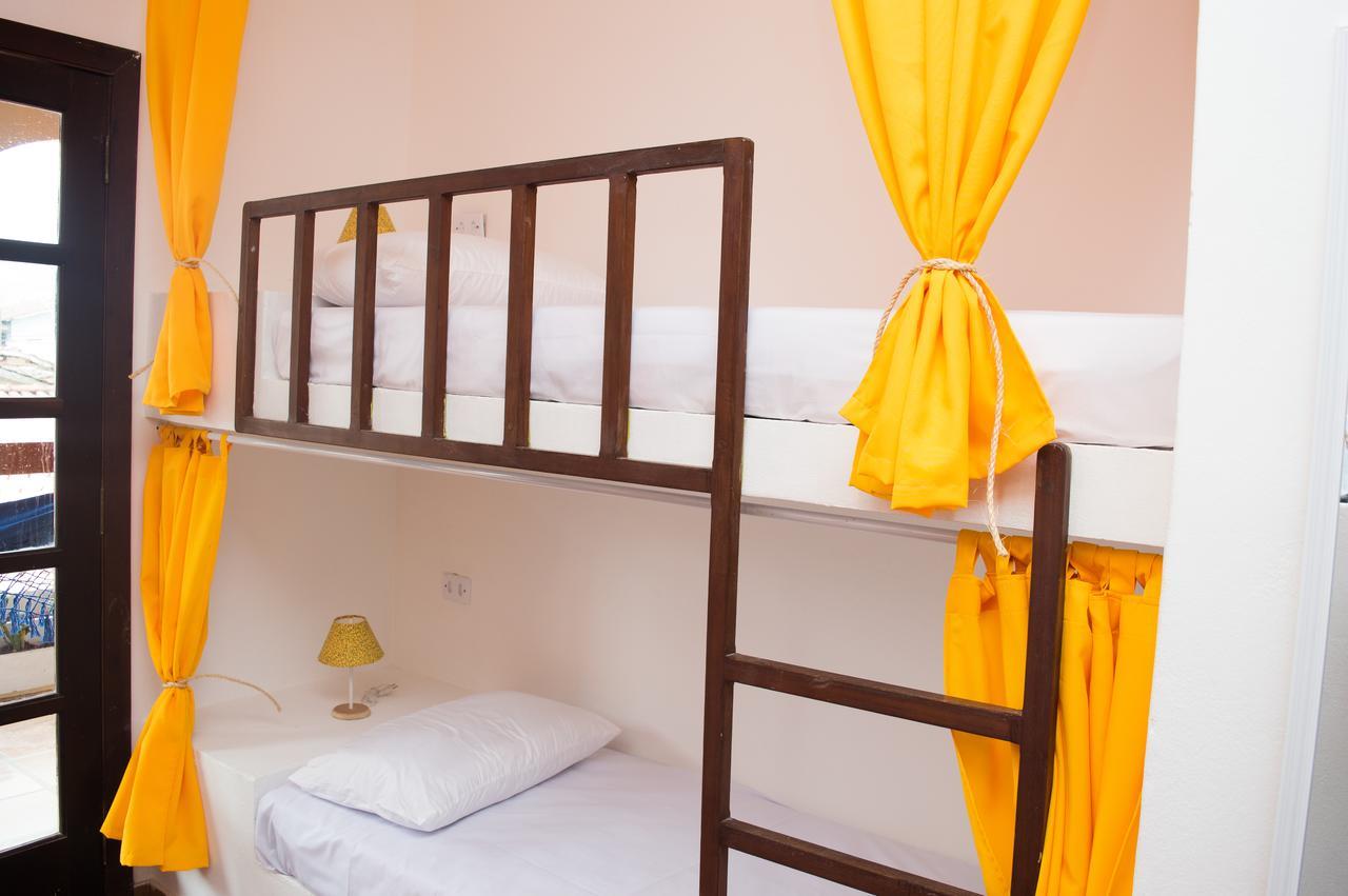 Santo Quintal Hostel Ubatuba Bagian luar foto