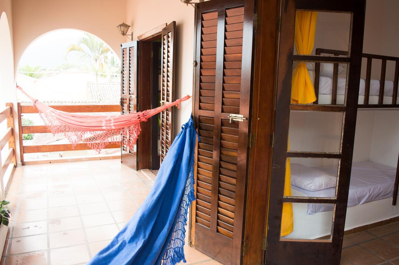 Santo Quintal Hostel Ubatuba Bagian luar foto