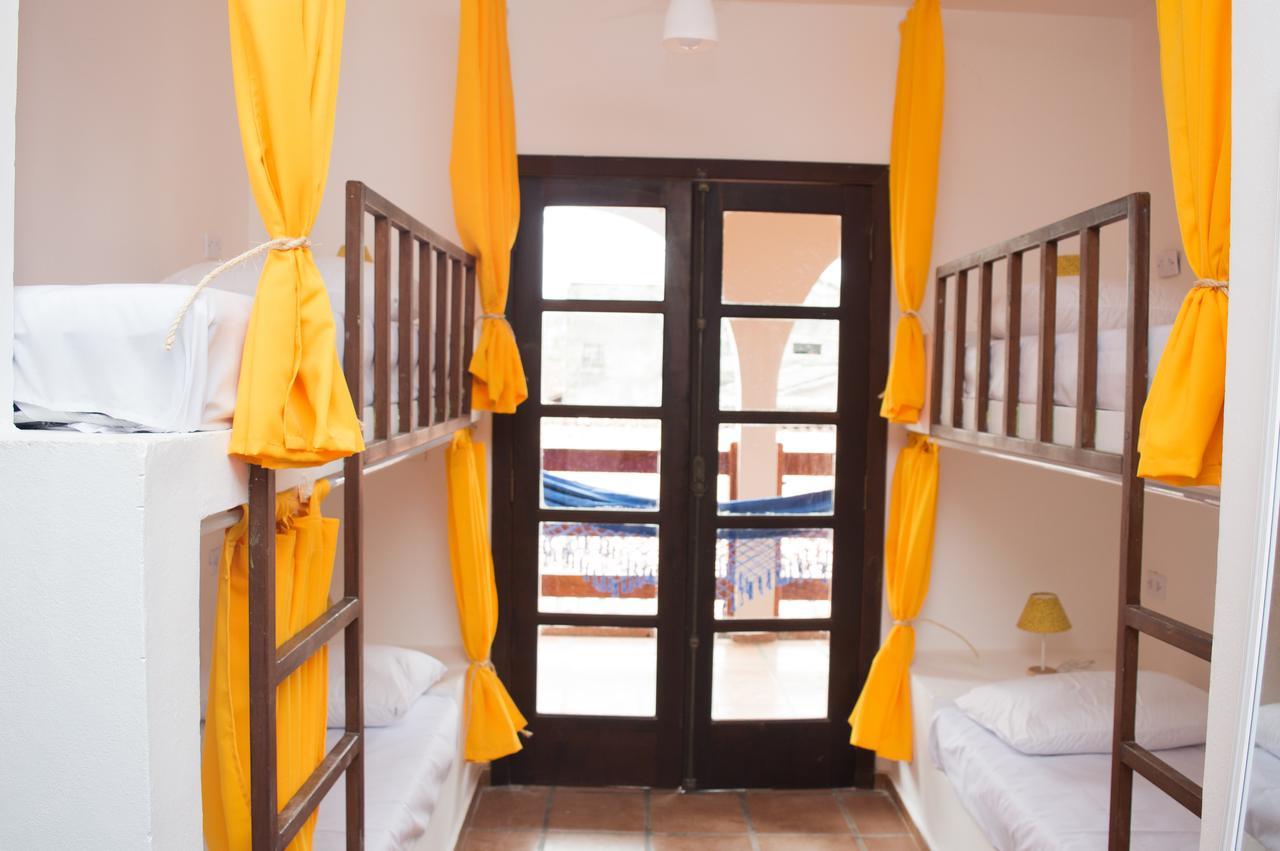 Santo Quintal Hostel Ubatuba Bagian luar foto