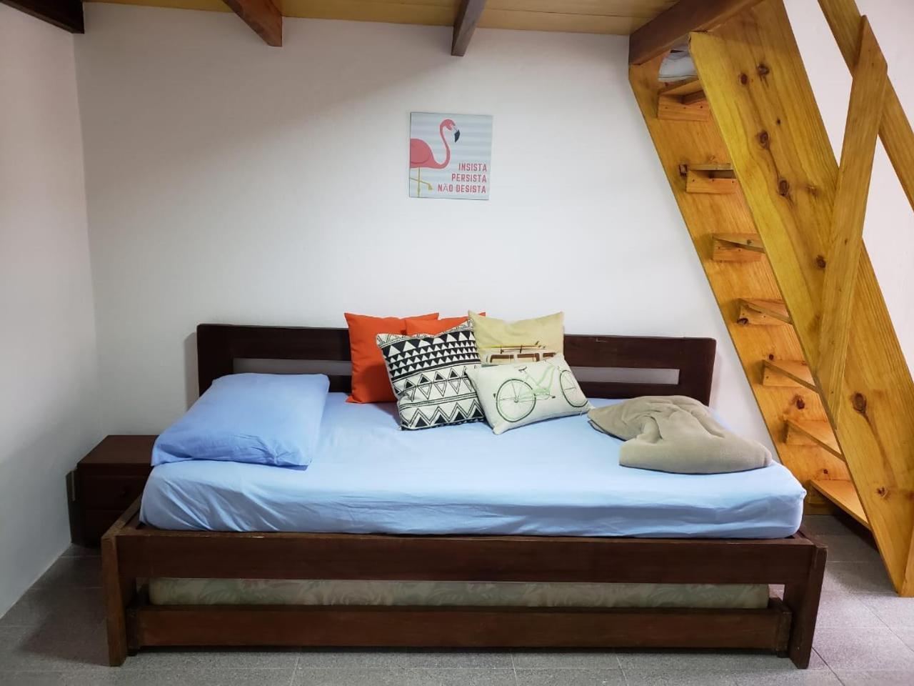 Santo Quintal Hostel Ubatuba Bagian luar foto