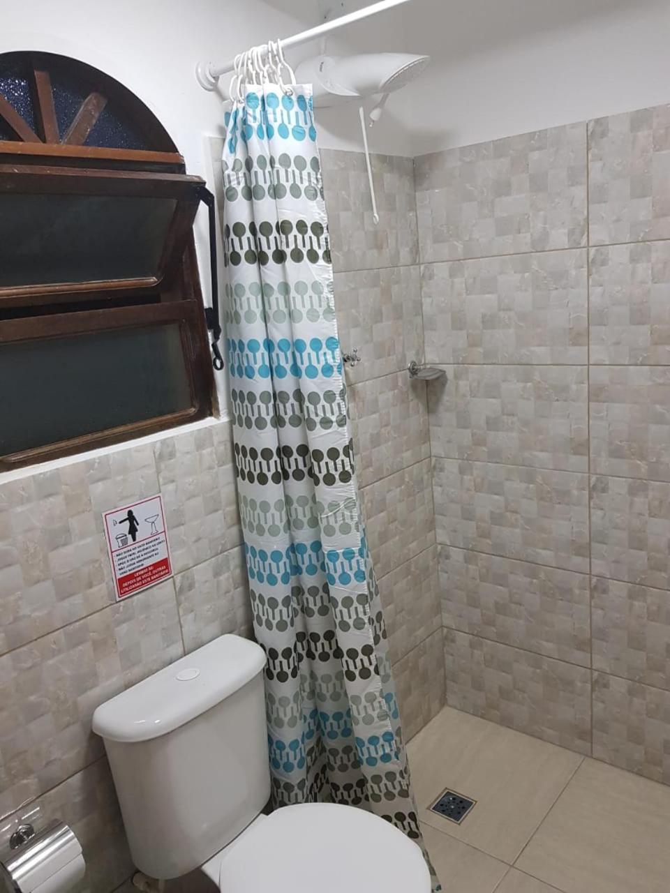 Santo Quintal Hostel Ubatuba Bagian luar foto